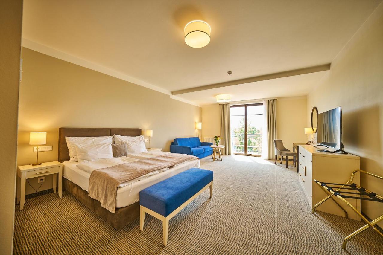 Wellness Hotel Queens Marianske Lazne Exterior photo